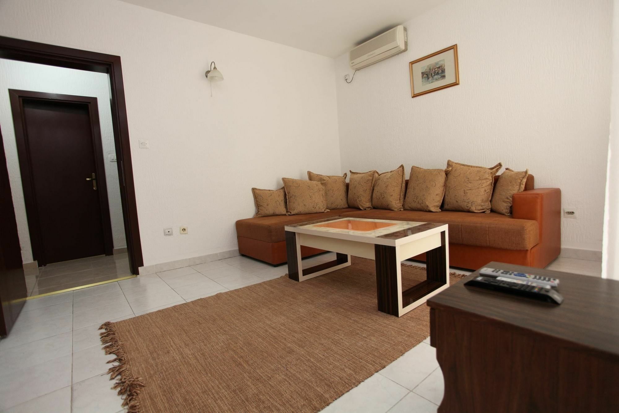 Apartments Memidz Будва Екстериор снимка